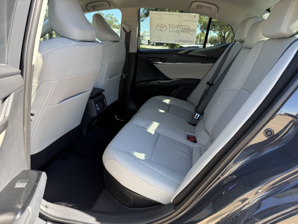 2026 Toyota Camry XLE - Photo 18