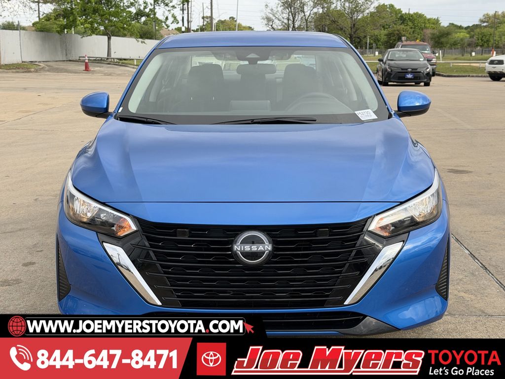 Used 2025 Electric Blue Metallic Nissan SV image 3
