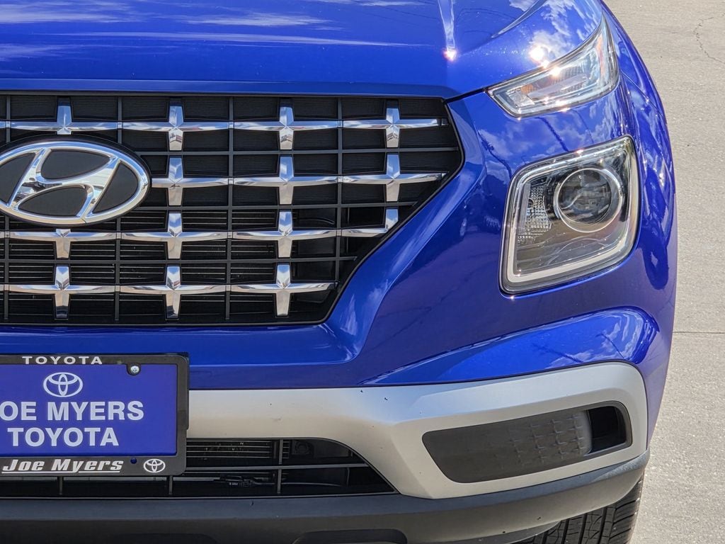 Used 2026 Intense Blue Hyundai SEL image 4