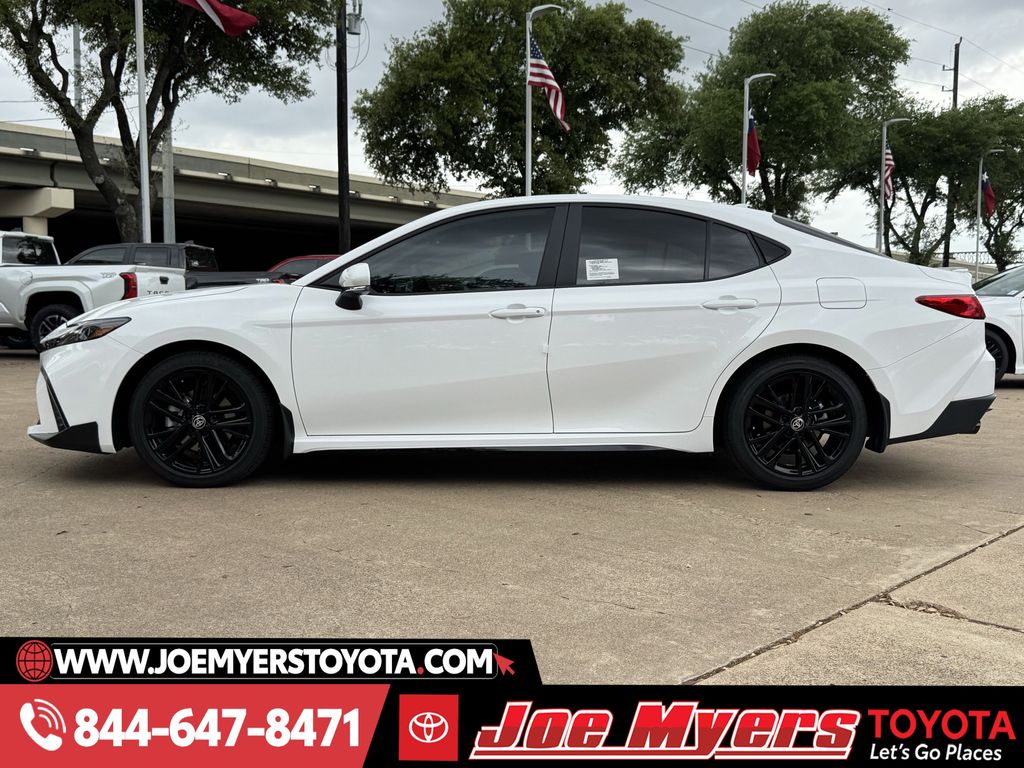 New 2026 Ice Cap Toyota SE image 6