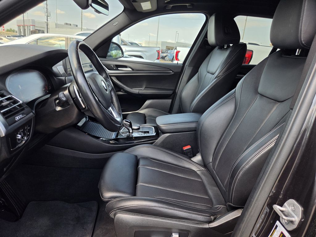 Used 2024 Dark Graphite Metallic BMW xDrive30i image 26