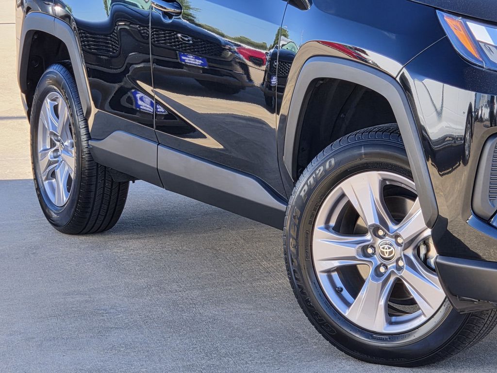 Used 2025 Midnight Black Metallic Toyota XLE image 12
