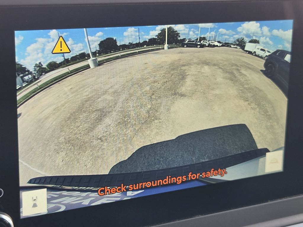 Used 2025 Ice Toyota SR5 image 18