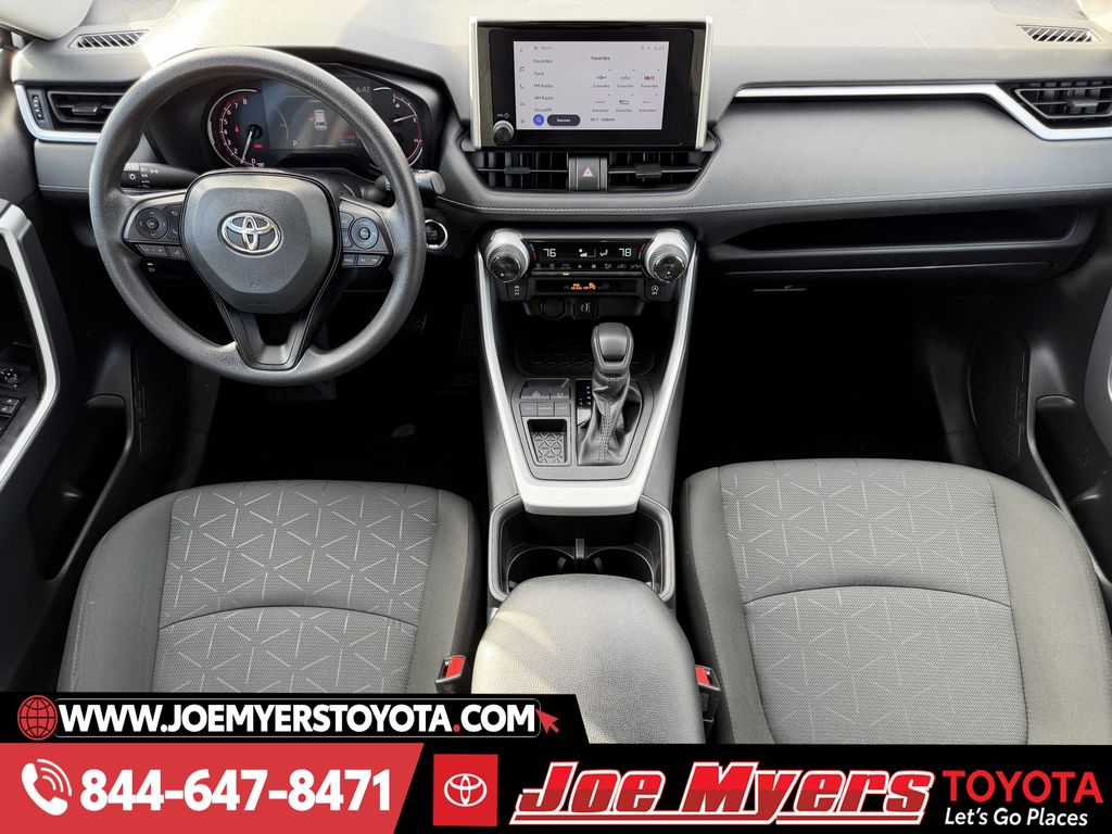 Used 2025 Silver Sky Metallic Toyota XLE image 13