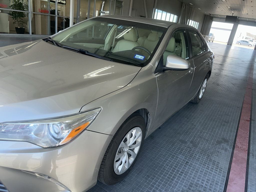 2015 Toyota Camry LE