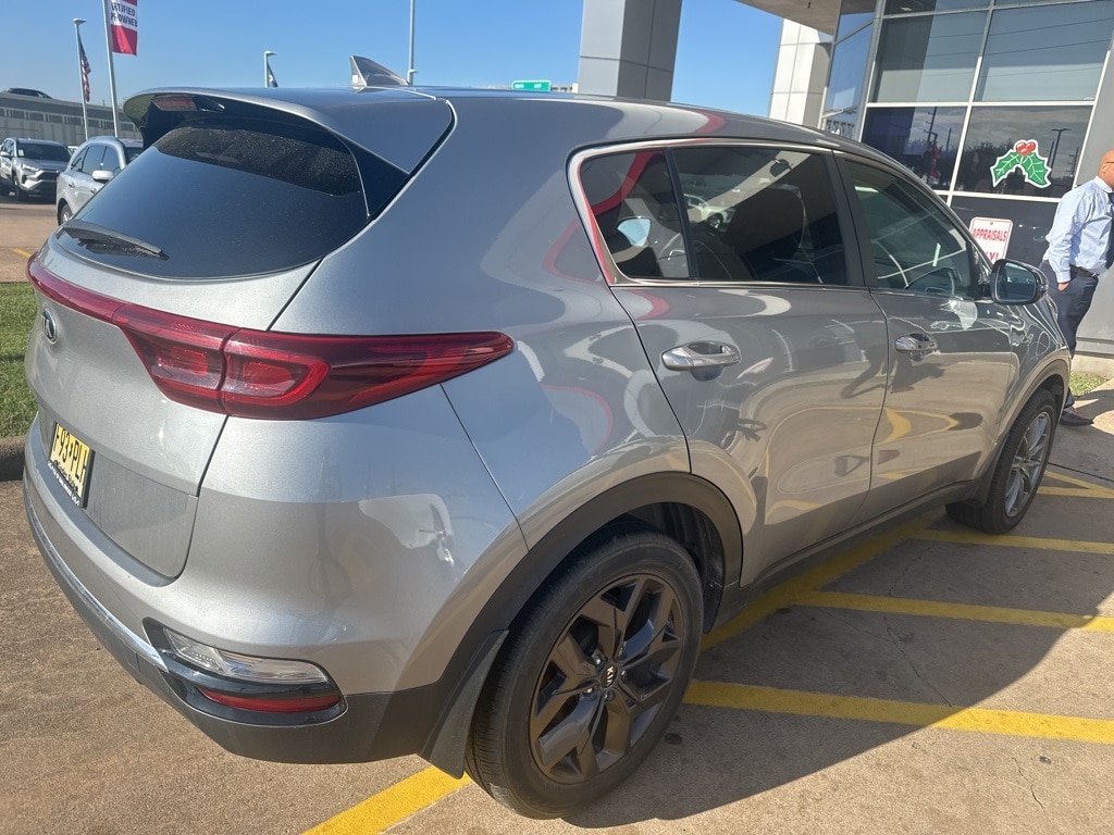Used 2022 Kia Sportage LX SUV