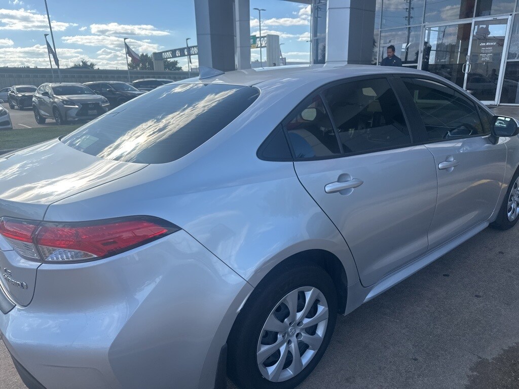 Used 2024 Toyota Corolla Hybrid LE Sedan