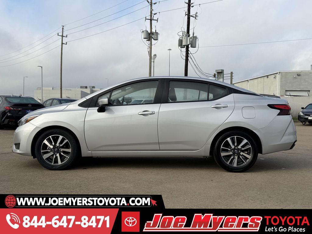 Used 2025 Brilliant Silver Metallic Nissan 1.6 SV image 12