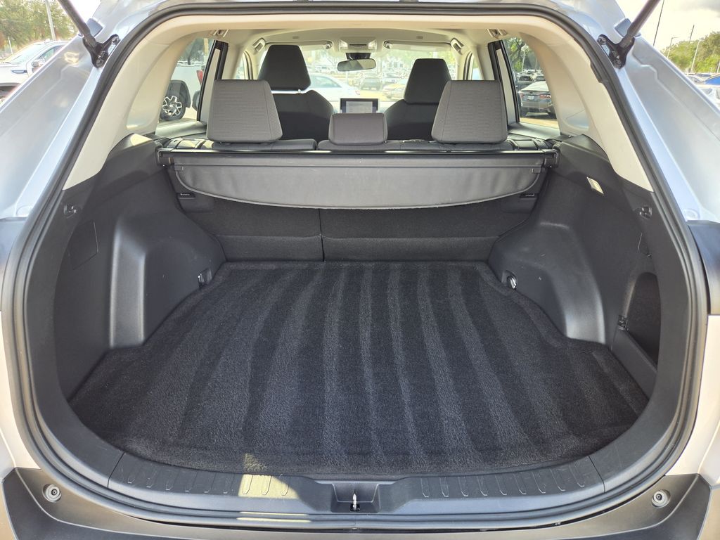Used 2025 Silver Sky Metallic Toyota XLE image 30