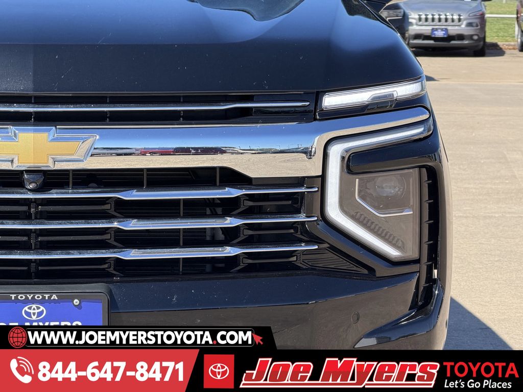 Used 2025 Black Chevrolet LT image 4