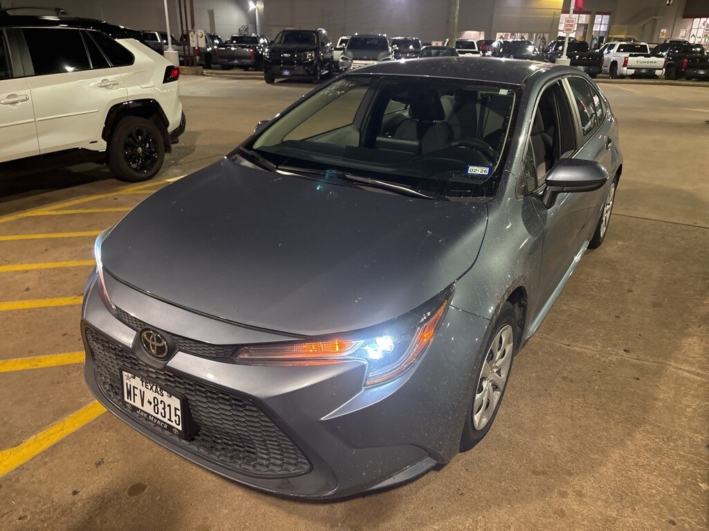 Used 2022 Toyota Corolla LE Sedan