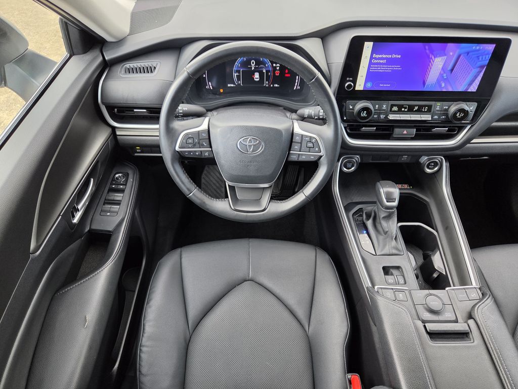 Used 2025 Celestial Silver Metallic Toyota XLE image 14
