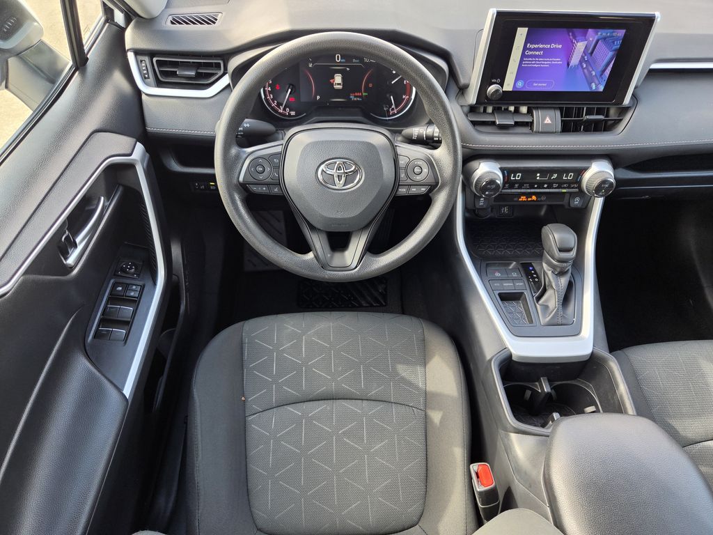 Used 2025 Ice Toyota XLE image 14