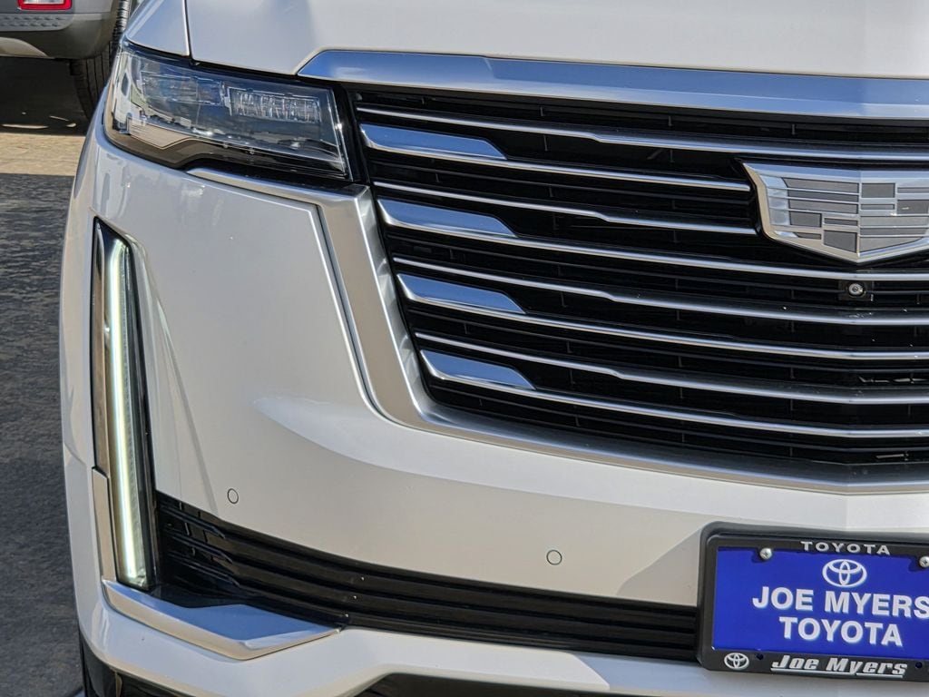 Used 2022 Crystal White Tricoat Cadillac Premium Luxury Platinum image 5