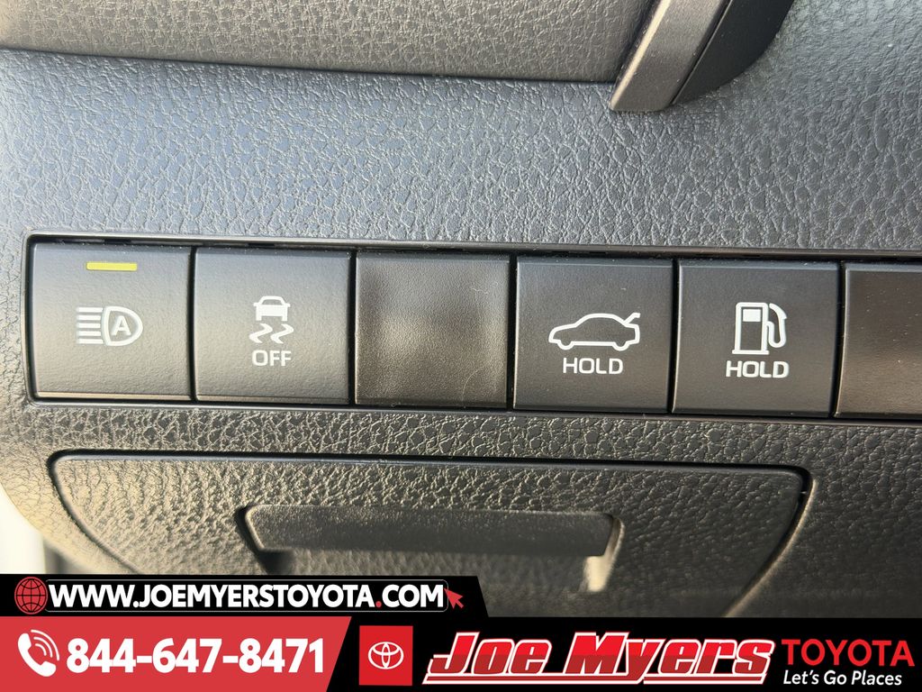 Used 2023 Ice Cap Toyota SE image 24