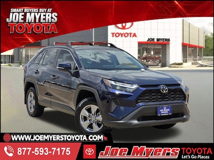 2025 Toyota RAV4 XLE SUV