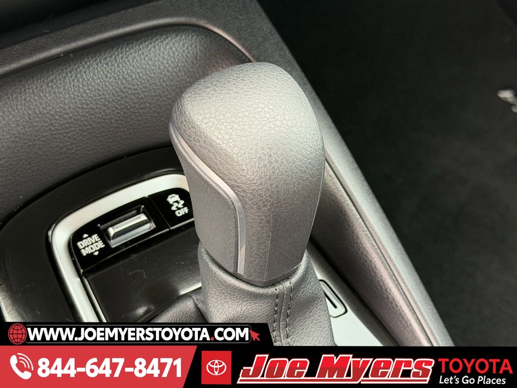 Certified Used 2026 Ice Cap Toyota SE image 21