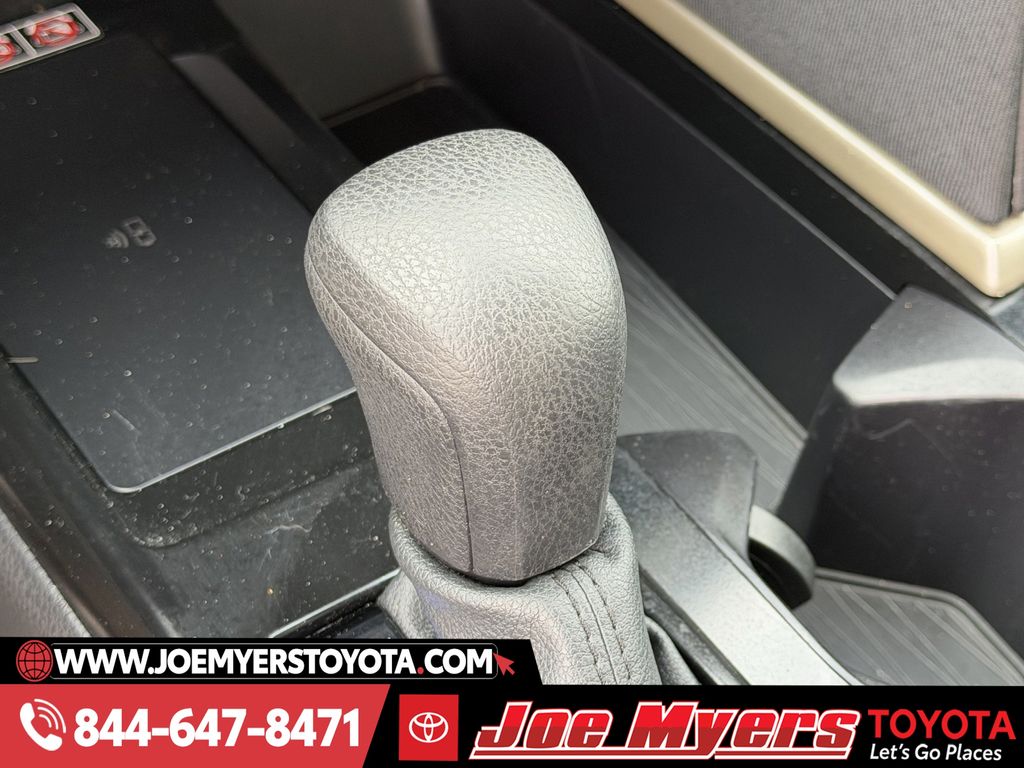 Used 2025 Ice Cap Toyota LE image 21