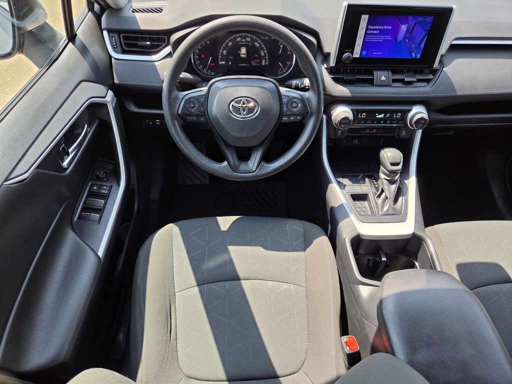 Used 2025 Silver Sky Metallic Toyota XLE image 14
