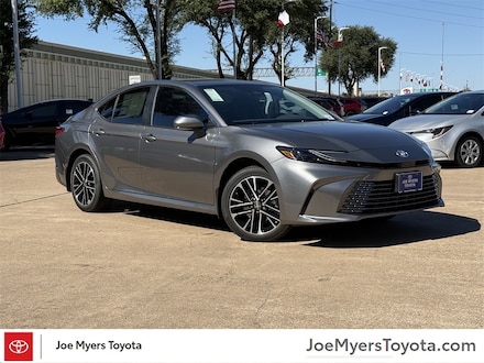 2026 Toyota Camry XLE Sedan