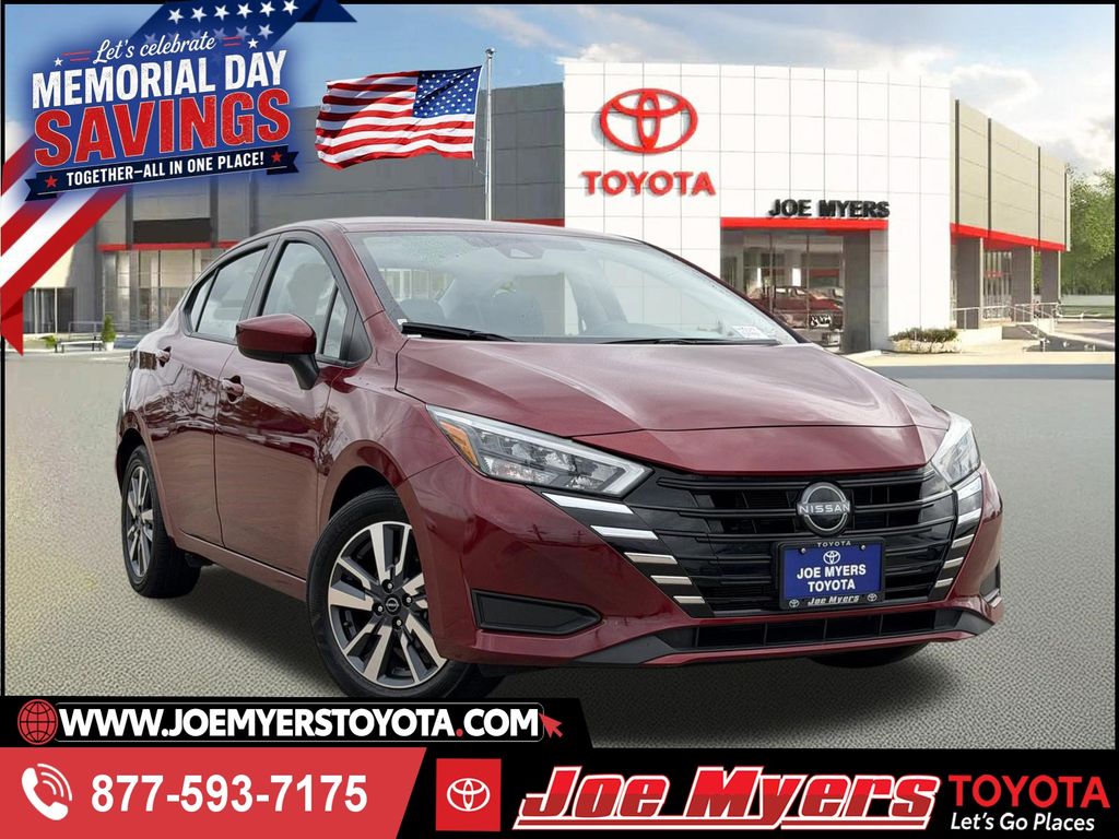 2025 Nissan Versa 1.6 SV CVT's photo