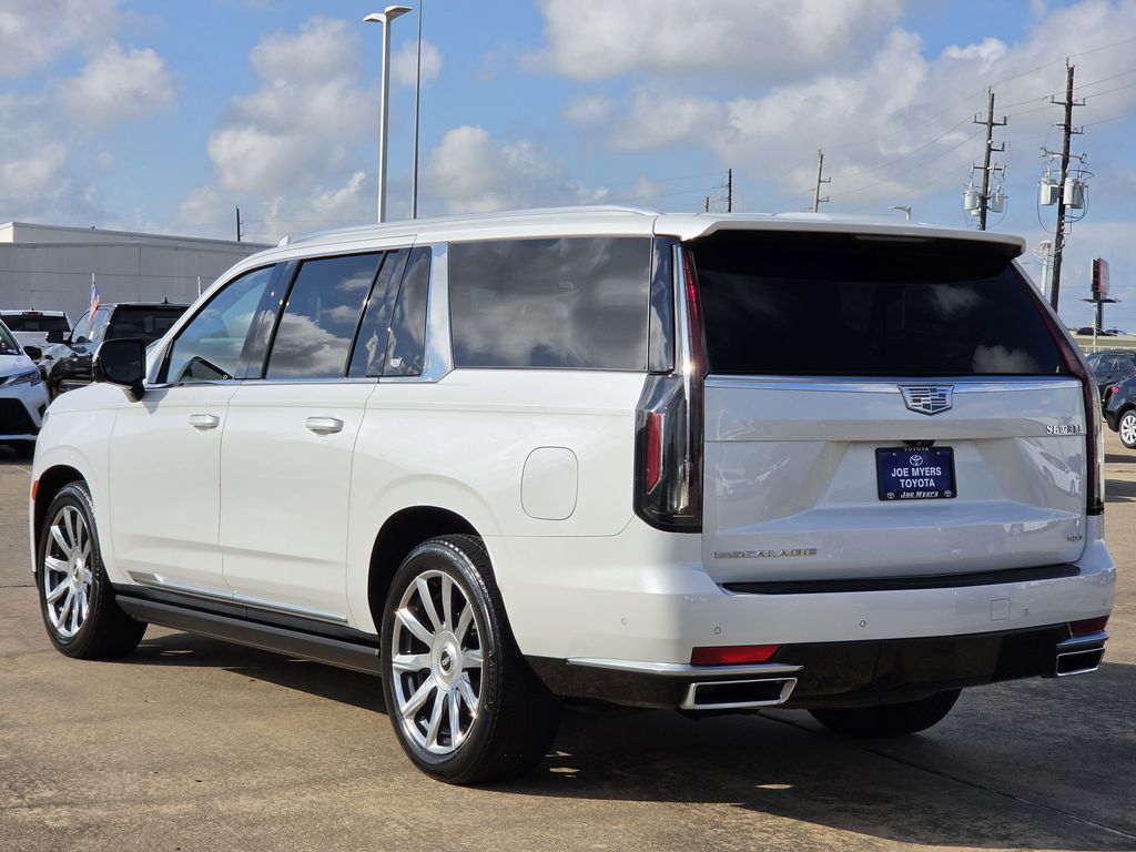Used 2022 Crystal White Tricoat Cadillac Premium Luxury Platinum image 7