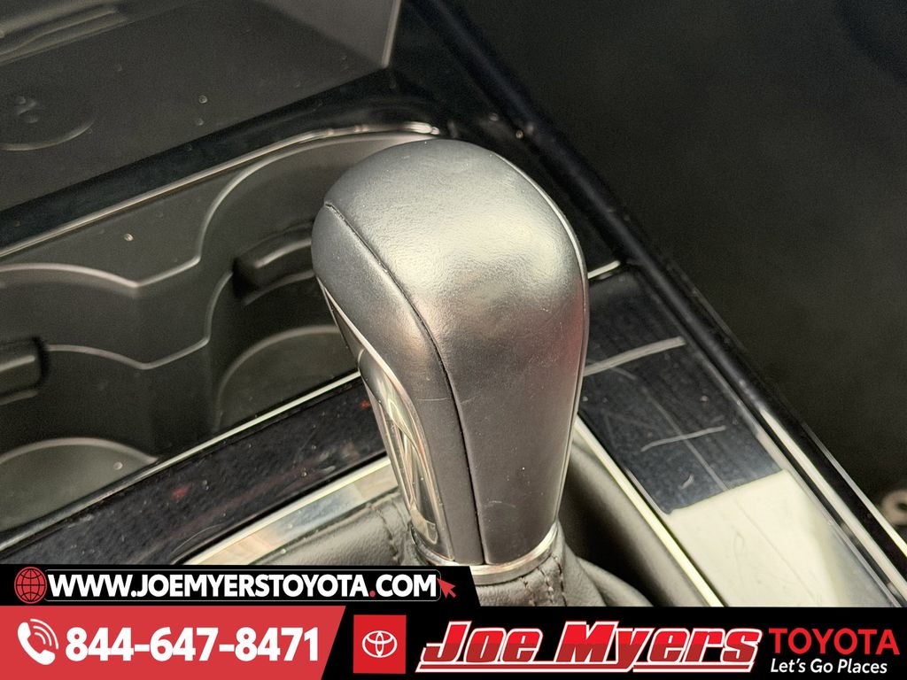 Used 2025 Polymetal Gray Metallic Mazda 2.5 S Carbon Edition image 21