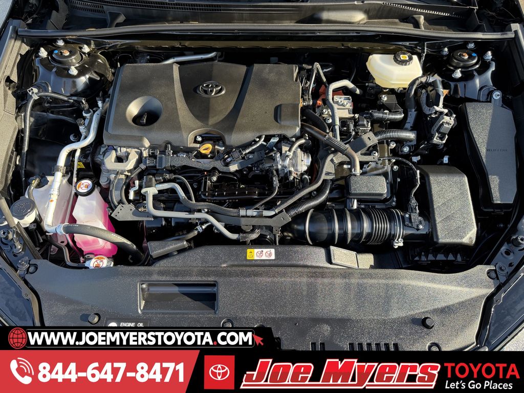 Used 2025 Midnight Black Metallic Toyota SE image 31