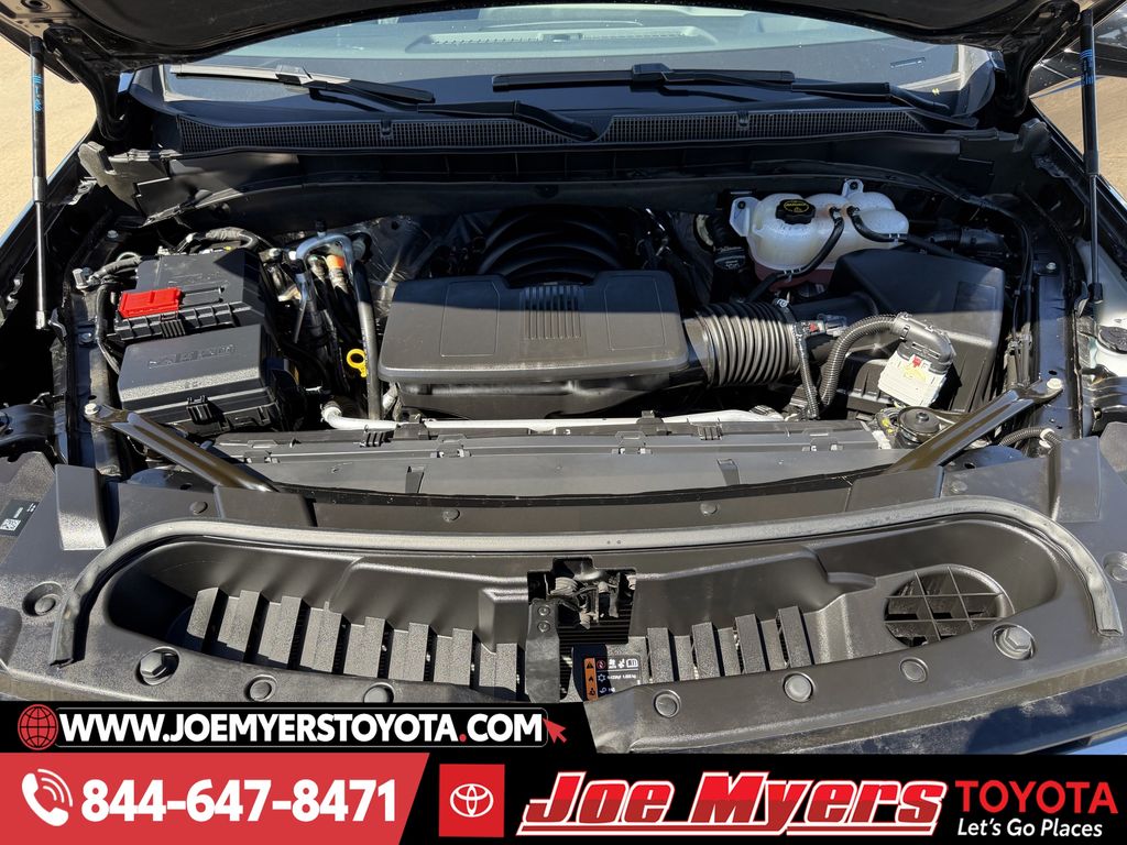 Used 2025 Black Chevrolet LT image 31