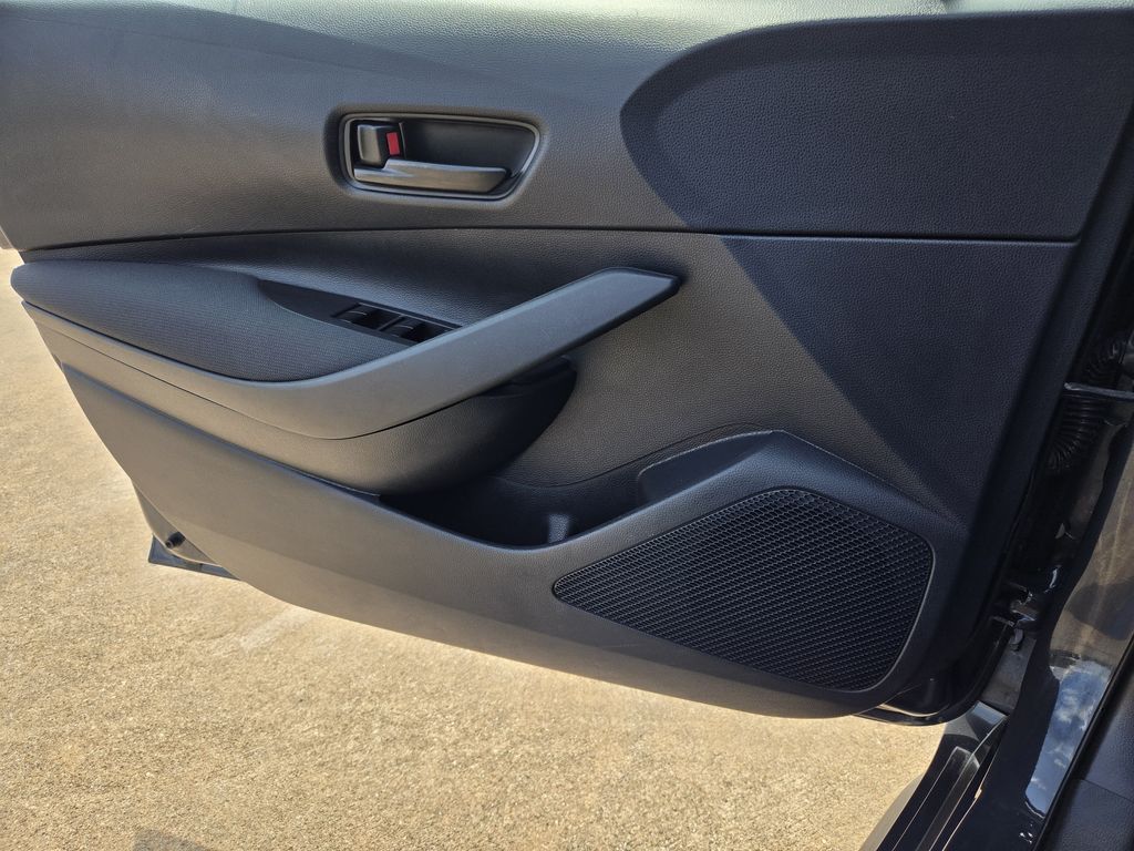 Used 2025 Underground Toyota LE image 25