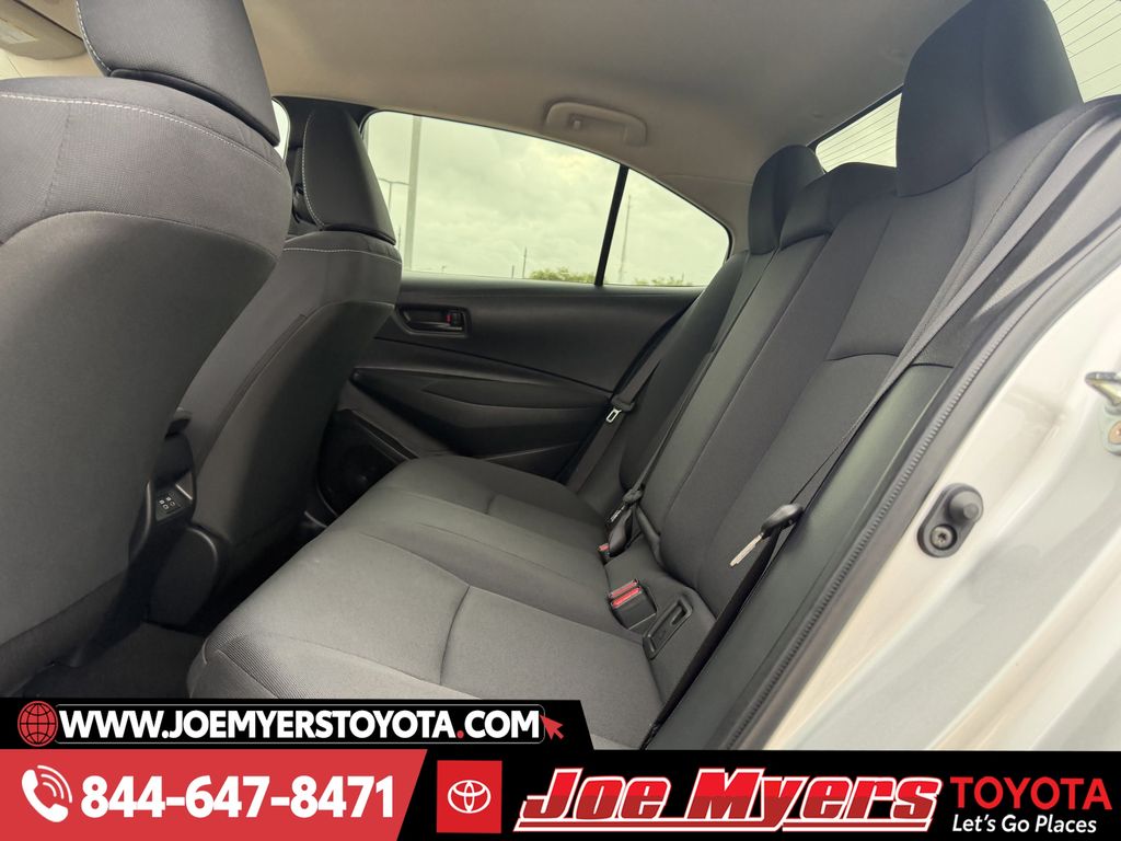 Used 2025 Classic Silver Metallic Toyota LE image 27