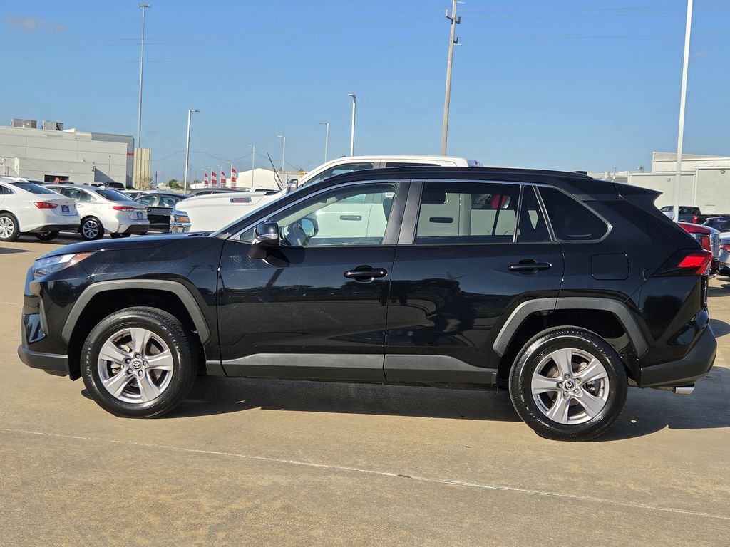Used 2025 Midnight Black Metallic Toyota XLE image 6