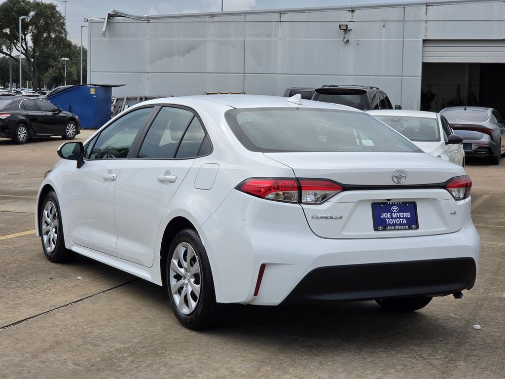 Used 2026 Ice Toyota LE image 7