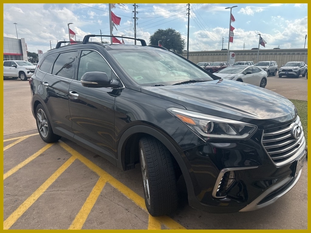 Used 2017 Hyundai Santa Fe SE Ultimate SUV
