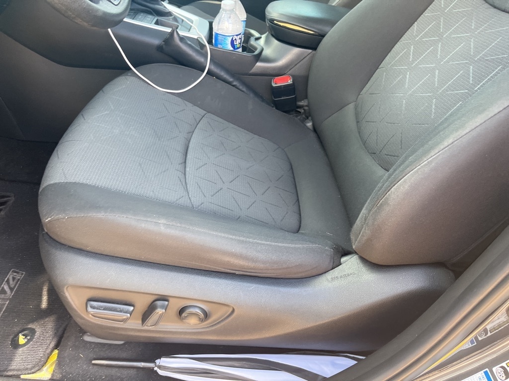 Used 2021 Toyota RAV4 XLE SUV