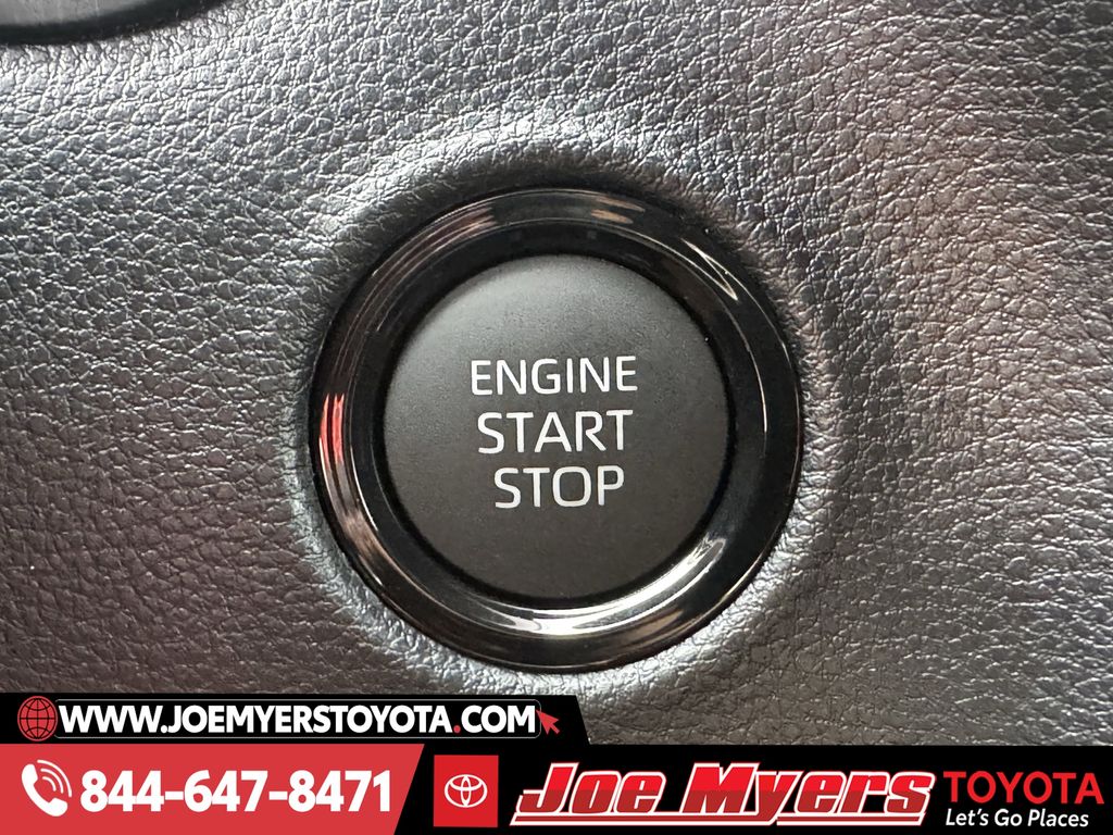 Used 2026 Lunar Rock Toyota SR5 image 21