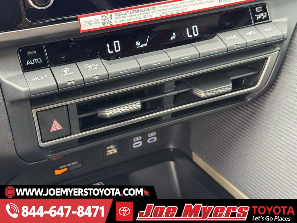 New 2026 Ice Cap Toyota SE image 18