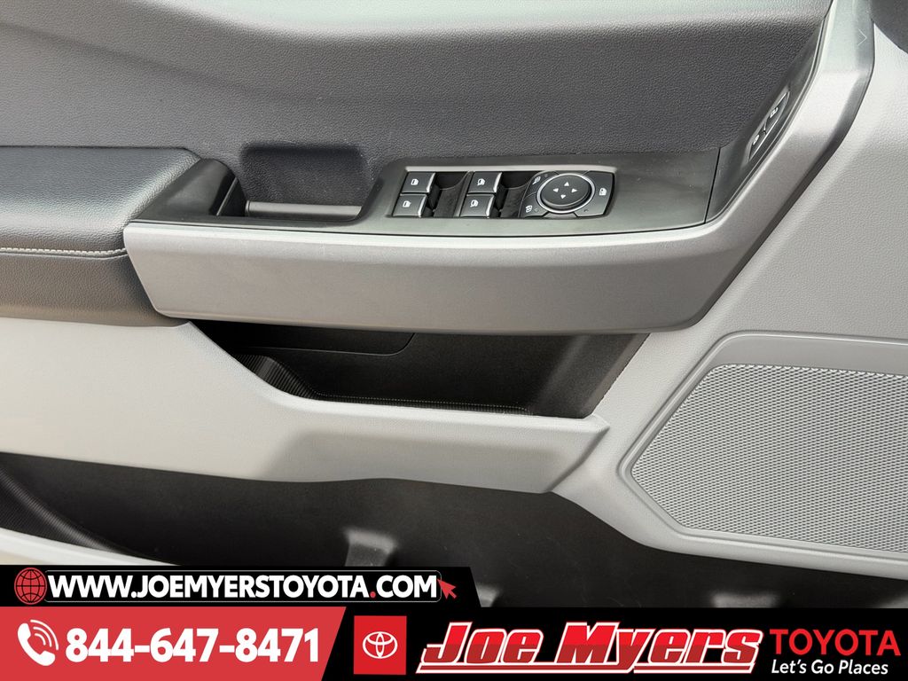 Used 2024 Iconic Silver Metallic Ford XLT image 24