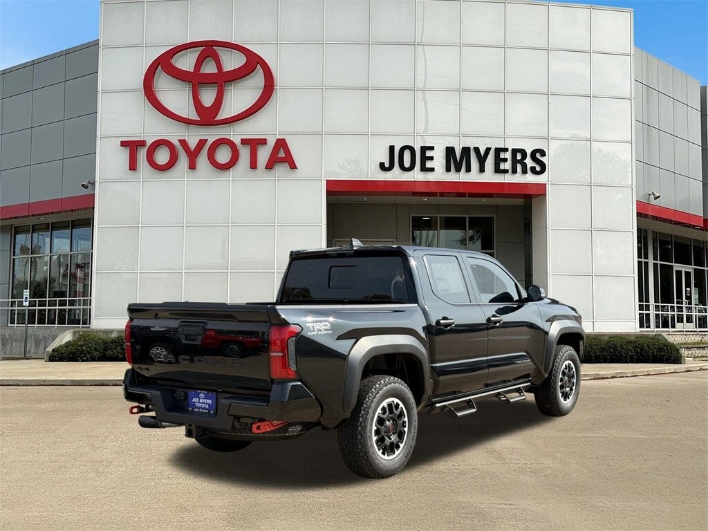 2025 Toyota Tacoma TRD Double Cab photo 4