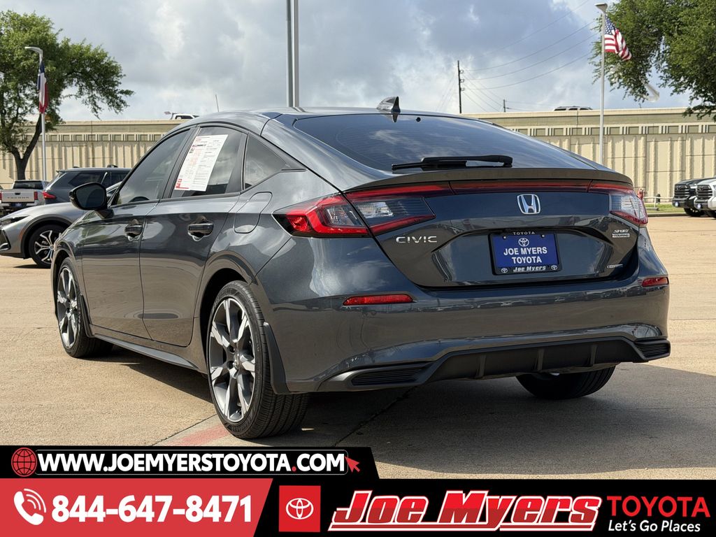 Used 2025 Meteorite Gray Metallic Honda Sport Touring image 7