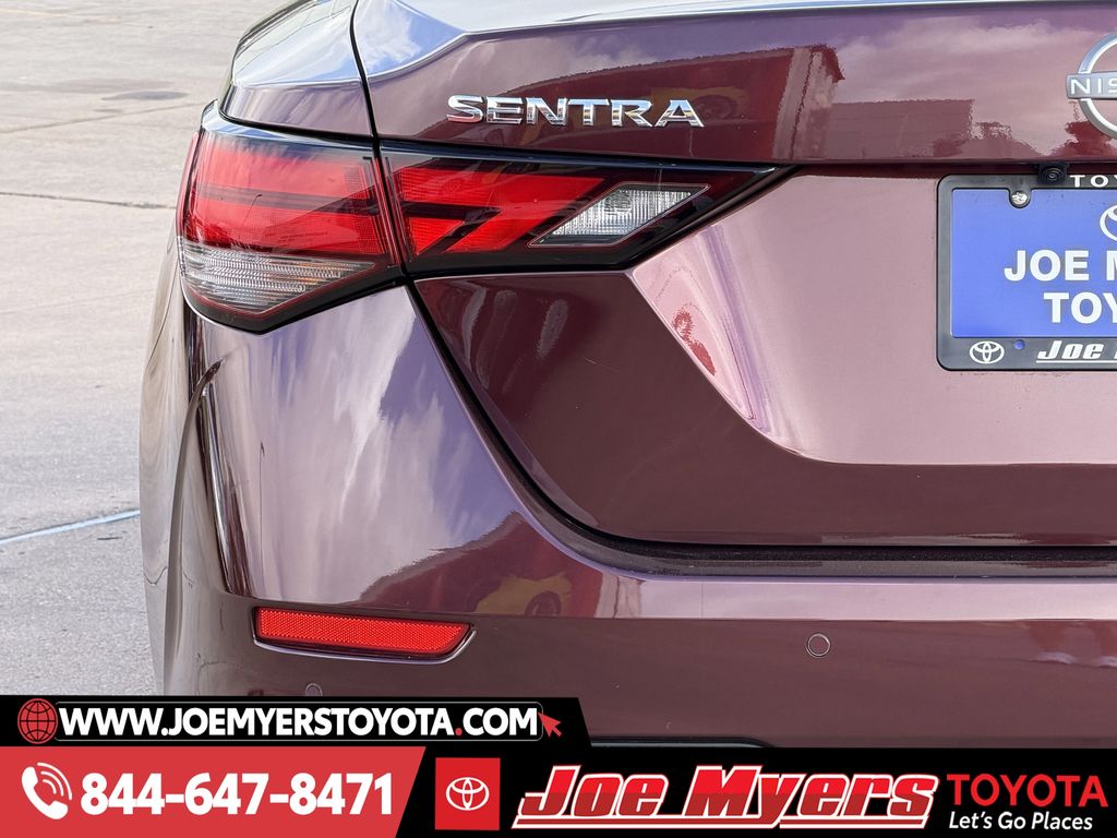 Used 2025 Rosewood Metallic Nissan SV image 10