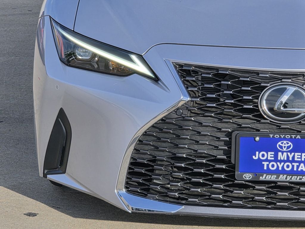 Used 2024 Iridium Lexus 300 image 5