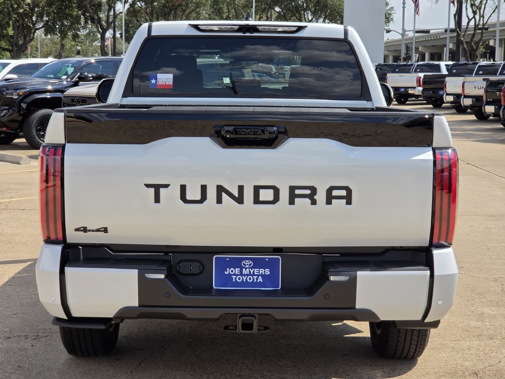 New 2026 Wind Chill Pearl Toyota Platinum image 8