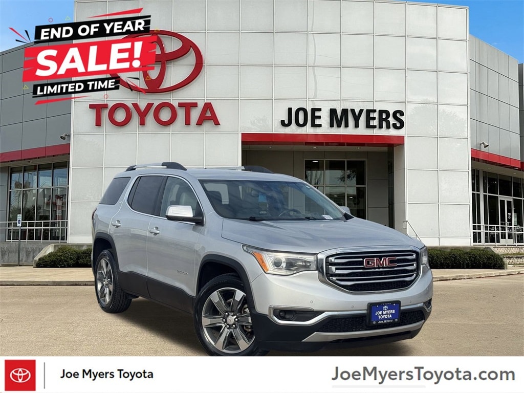 2017 GMC Acadia SLT-2's photo