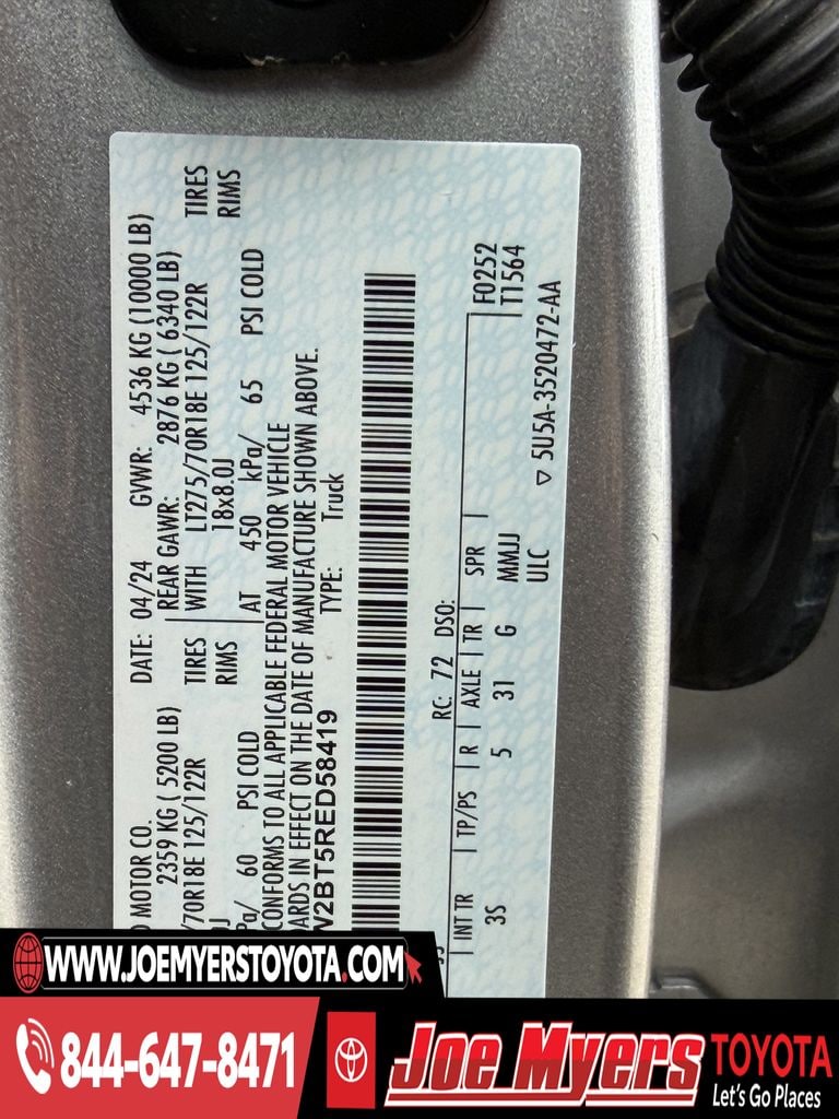 Used 2024 Iconic Silver Metallic Ford XLT image 30