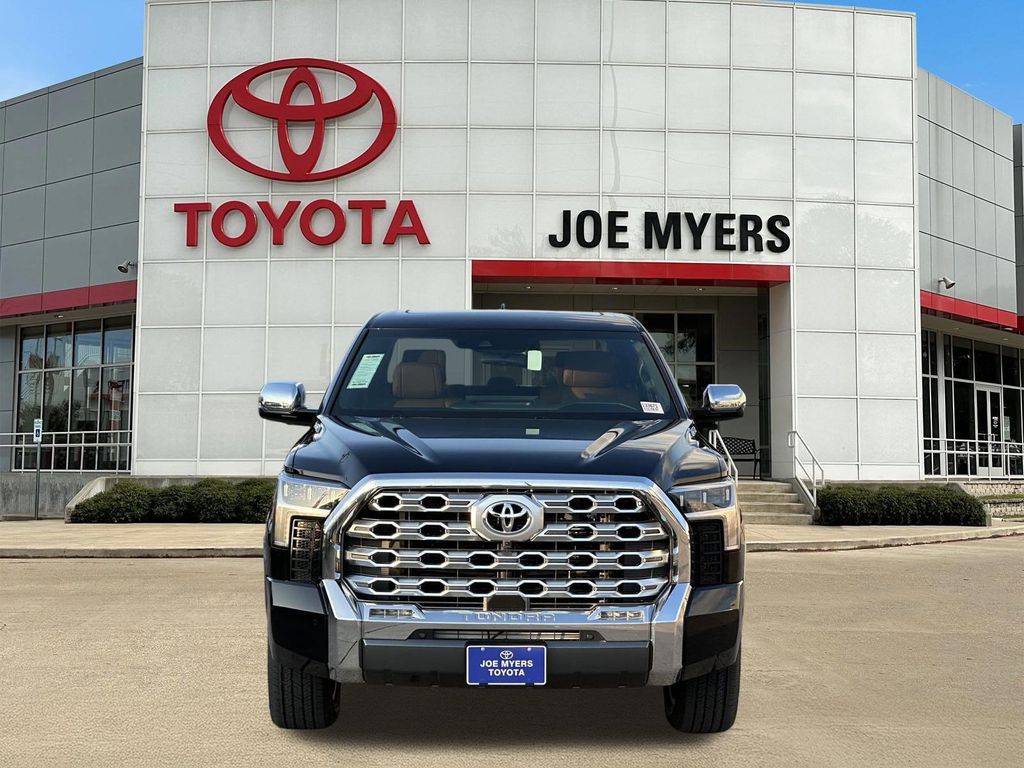 2025 Toyota Tundra 1794 Edition - Photo 6