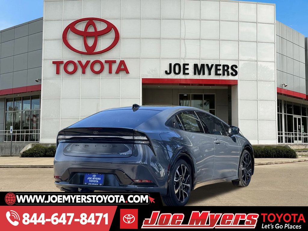 New 2026 Guardian Gray Toyota XSE Premium image 5