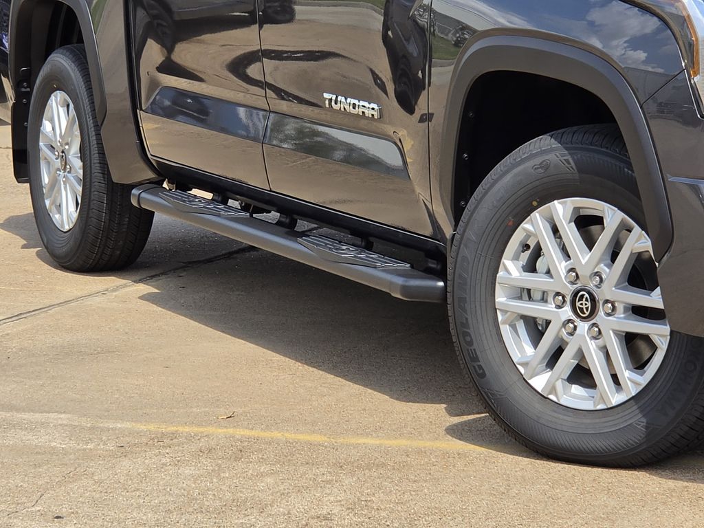 New 2026 Magnetic Gray Meta Toyota SR5 image 11