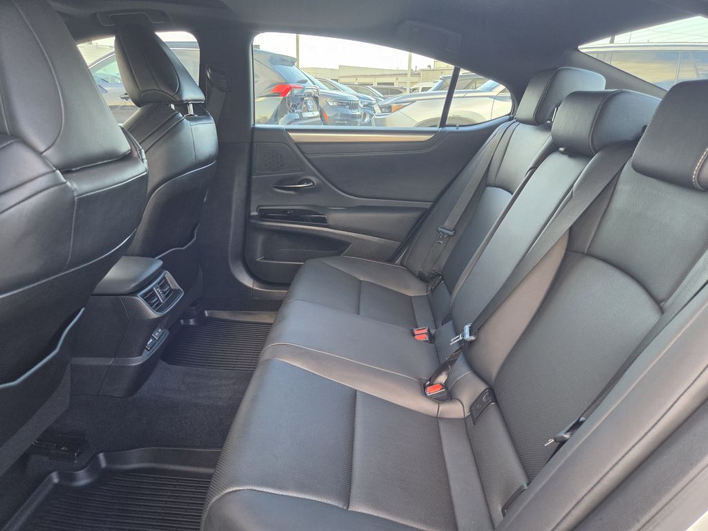 Used 2023 Ultra White Lexus 350 F Sport image 29