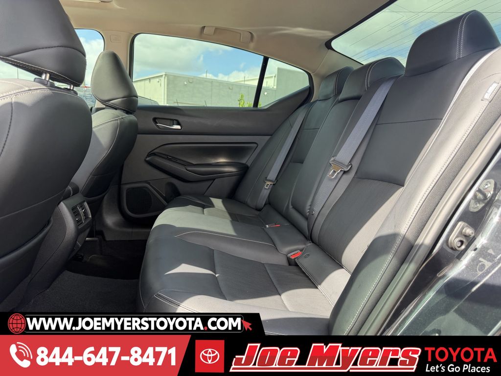 Used 2022 Storm Blue Metallic Nissan 2.5 SL image 30